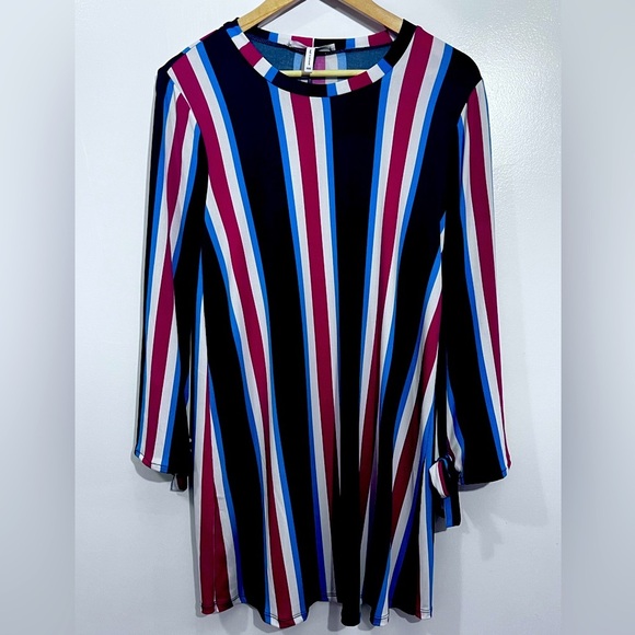 Striped Multicolor Women's Top - Picture 2 of 5